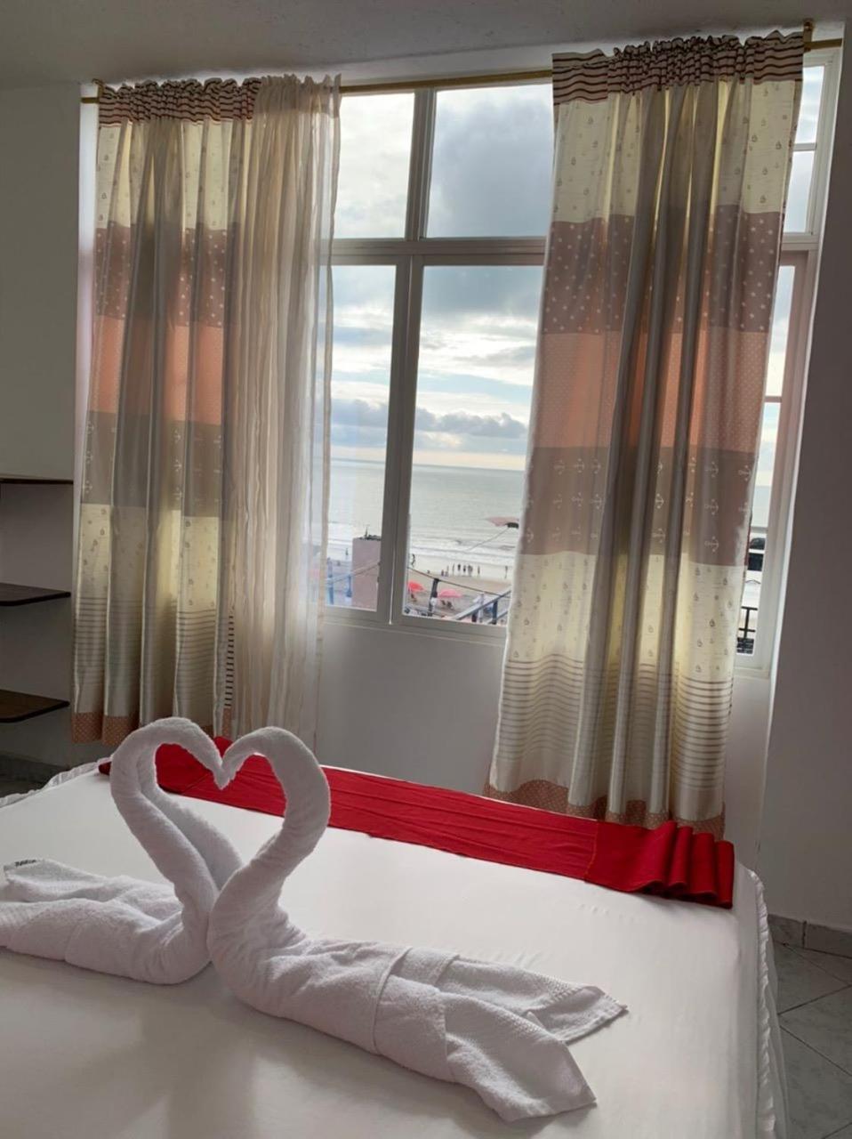 Hotel La Barca Atacames Eksteriør billede