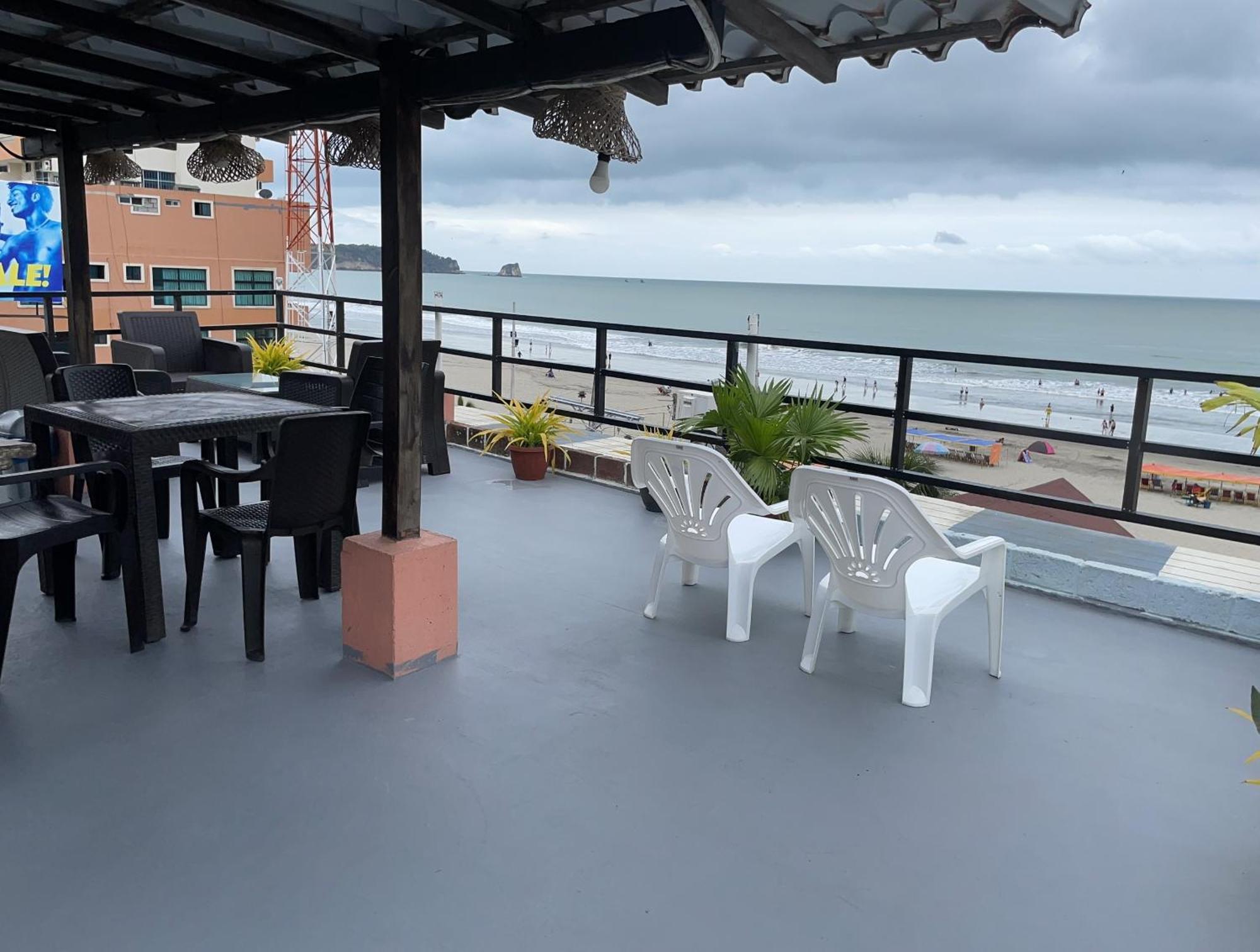 Hotel La Barca Atacames Eksteriør billede