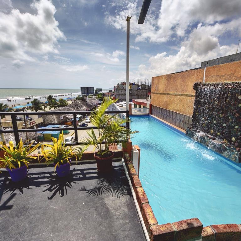 Hotel La Barca Atacames Eksteriør billede
