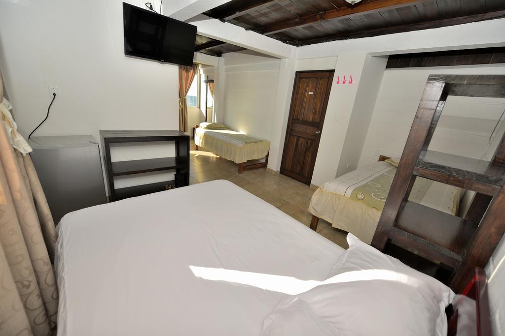 Hotel La Barca Atacames Eksteriør billede