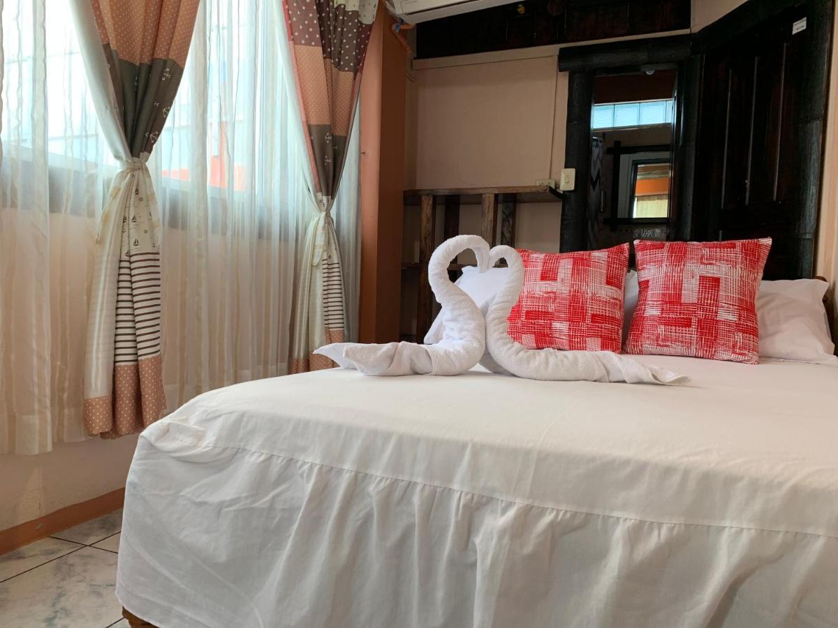 Hotel La Barca Atacames Eksteriør billede